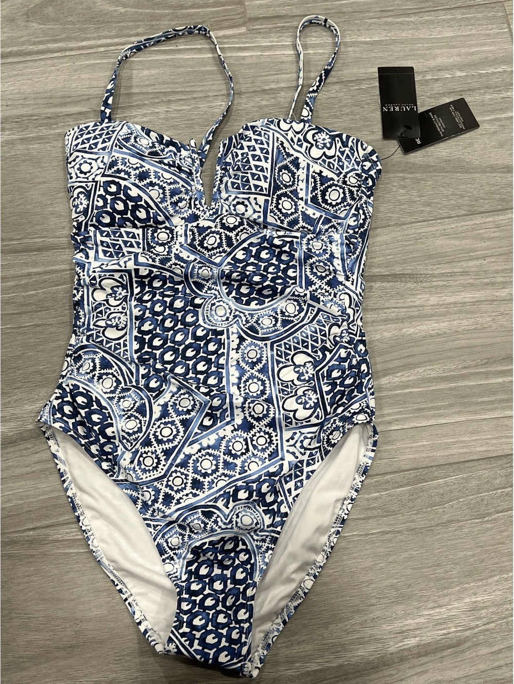 Lauren Ralph Lauren Geo-Print V-Cutout Bandeau One-Piece - Picture 3 of 6